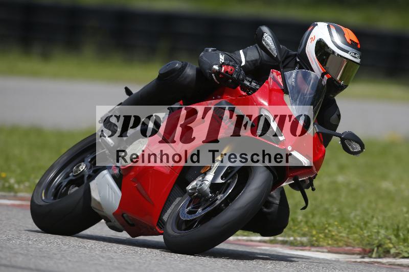 /Archiv-2024/29 12.06.2024 MOTO.CH Track Day ADR/Gruppe gelb/unklar